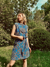 Kép betöltése a galériamegjelenítőbe: &#39;TEO ISRA&#39;  holland wax mandala mintás pamutvászon női ruha
