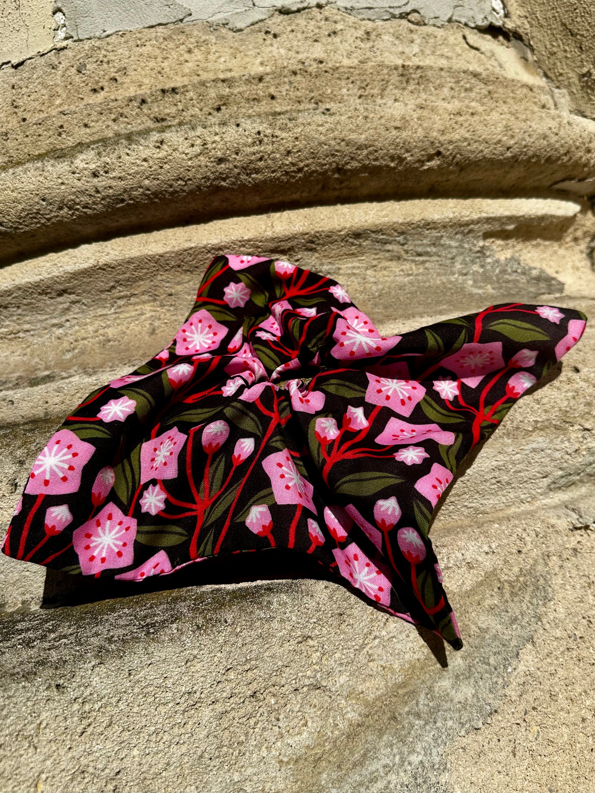 'MIRELLA BLACK' hajkendő