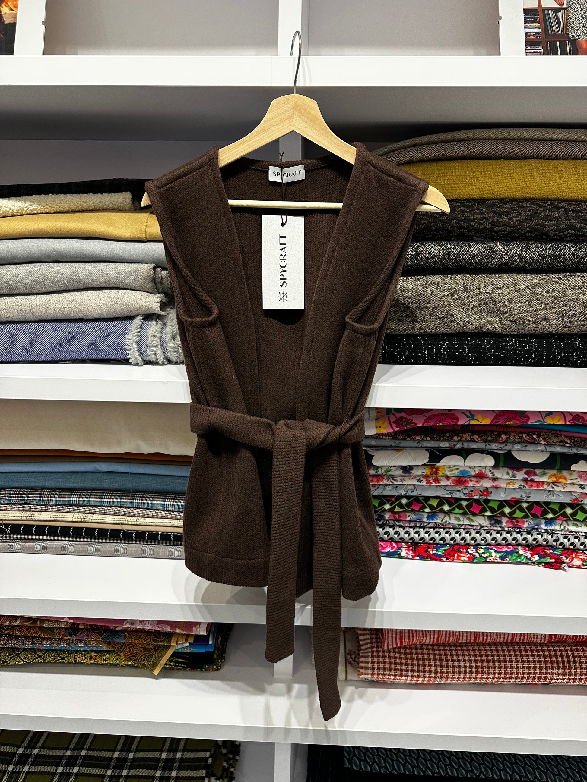 'ZERO' női wrap csokoládébarna gyapjú mellény 'MEDIUM'