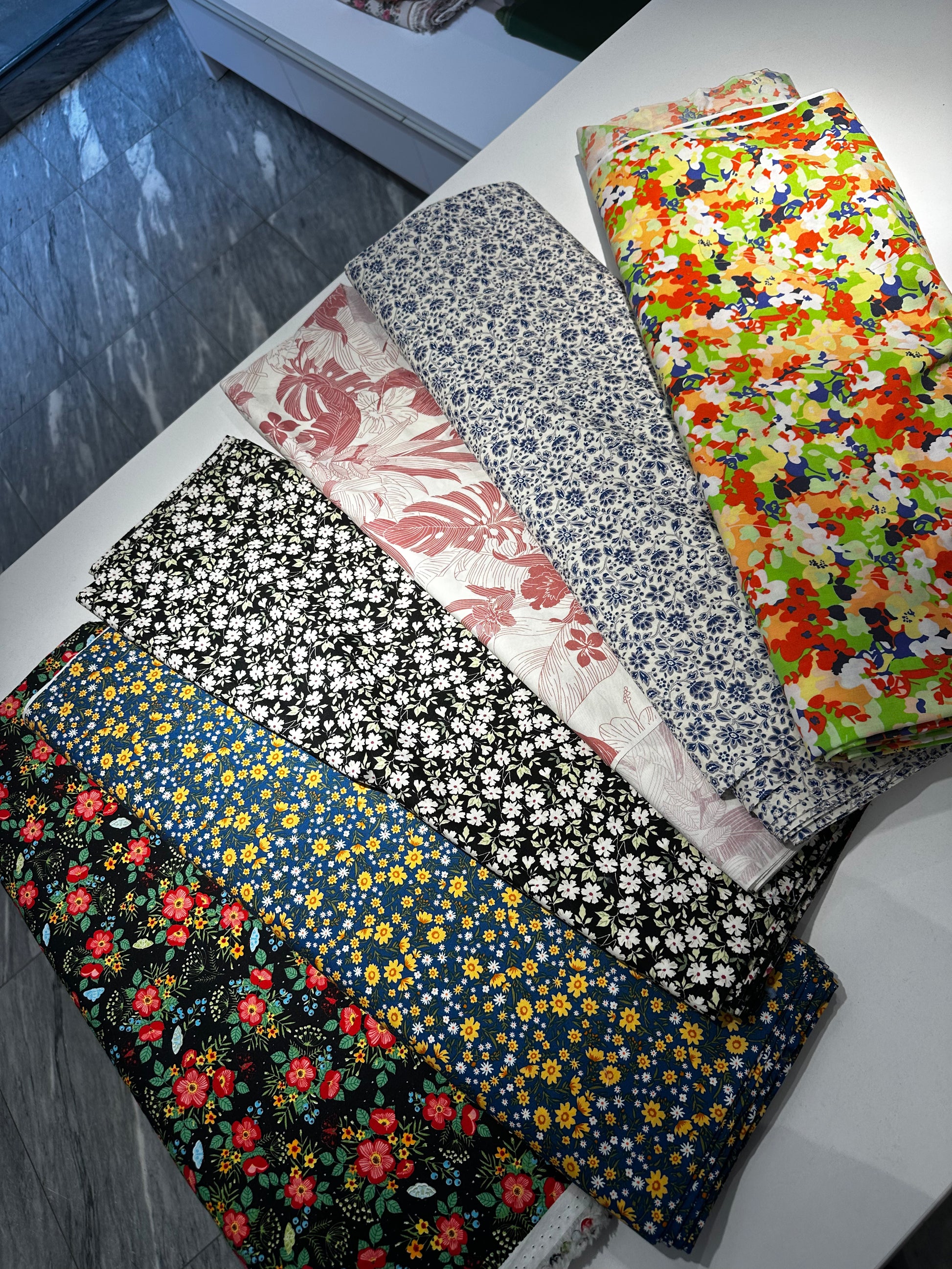 'REVERIE' virágmintás pamutvászon ingruha